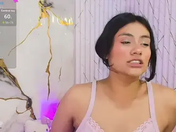 Stripchat Free Live Porn of PEACHY_TAY