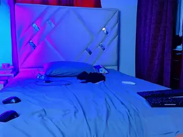Stripchat Nude Webcam of Rich_boy01