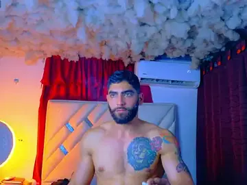 Stripchat Adult Webcam of Rich_boy01