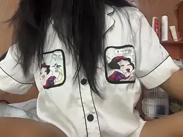 Stripchat Best Webcam of asian-doll