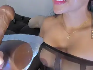 Stripchat Free Porn Cam of maribad