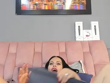 Stripchat Live Sex of CharlotteCottin
