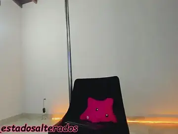 Stripchat Live Sex Cam of auraeroticaxxx