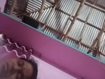 Stripchat Watch Live Sex Cams of Maya_Vabi