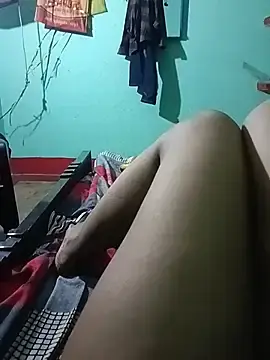 Stripchat Sex Cam of Hotbhabhi_089