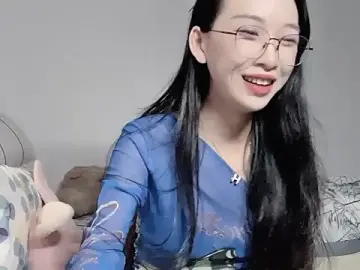 Stripchat Free Live Porn of Lili-2