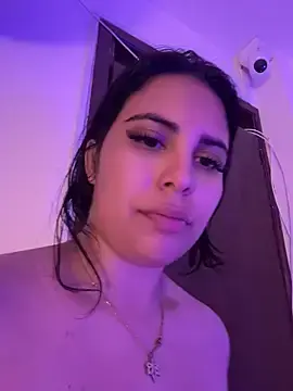 Stripchat Adult Webcam of shainadavis