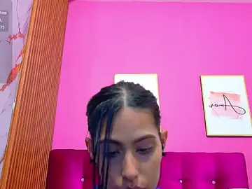 Stripchat Sex Cam of yourcuteneighbourr