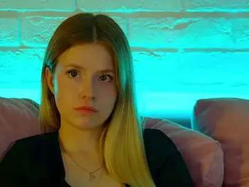 Stripchat Live Porn of MilanaBalmain