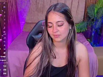 Stripchat Sex Cam of juanita_tay