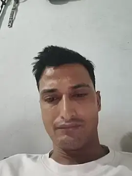 Stripchat Free Porn Cam of NAVINUKhot_boy