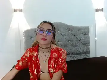 Stripchat Best live sex cam show of mrandmrsvixencs
