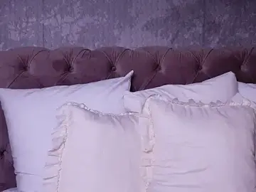 Stripchat Live Sex Cam of LucyAddison