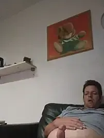 Stripchat Sex Cam of Gigolobigcock24cm