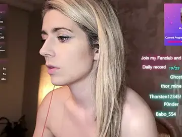Stripchat Live Sex Cam of Lisaonthemoon