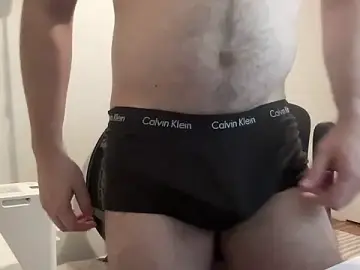 Stripchat Sex Cam of ThickDickMontreal