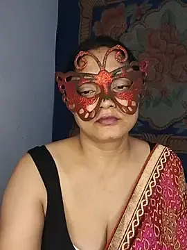Stripchat Live Sex Cam of MEERAcle