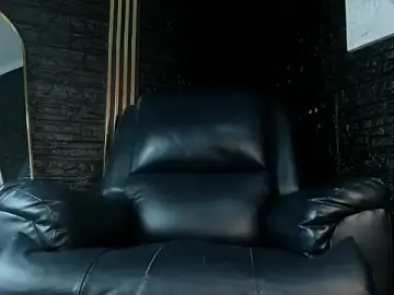 Stripchat Adult Webcam of ElliotNoir