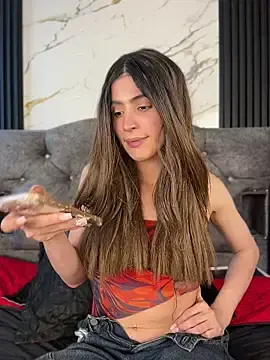 Stripchat Live Sex Cam of Lottus_fire