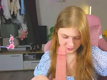 Stripchat Free Porn Cam of RitaGolden