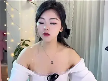 Stripchat Nude Webcam of inlkitten