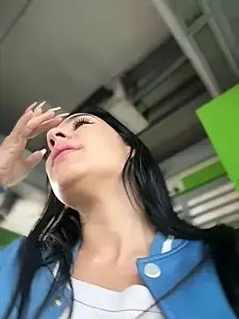 Stripchat Free Porn Cam of __IRIS__