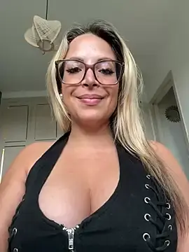 Stripchat Nude Webcam of AnissaHale