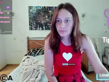Stripchat Live Sex Cam of Lily_Viola