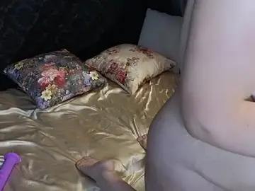 Stripchat Free Porn Cam of bella-louva