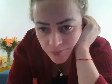 Stripchat Sex Cam of Alerquinasc