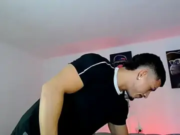 Stripchat Best live sex cam show of Ethan_rodgers01