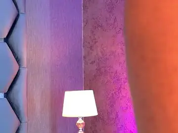 Stripchat Watch Live Sex Cams of VanessaGlenn