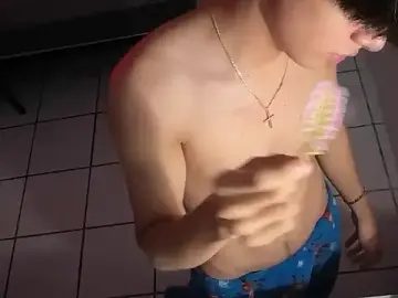 Stripchat Free Live Porn of Alesexito