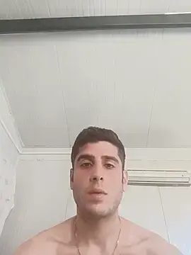 Stripchat Watch Live Sex Cams of arenn1997