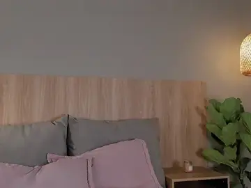 Stripchat Free Live Porn of ariana_rosse__