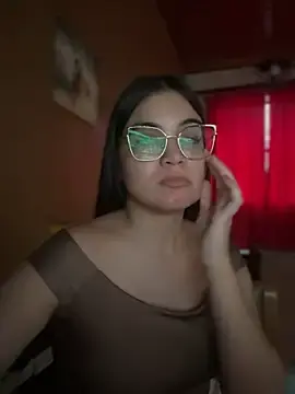 Stripchat Free Porn Cam of CamilaSofiia