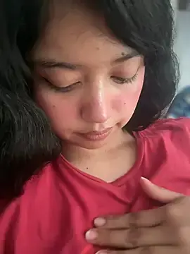 Stripchat Sex Cam of Peach_Girll
