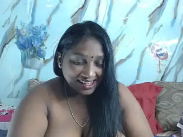 Stripchat Adult Webcams of Indian_tracy
