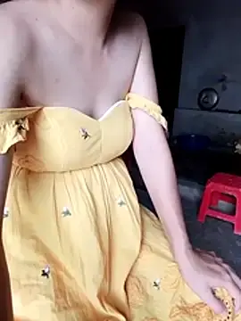 Stripchat Free Porn Cam of Mili-20