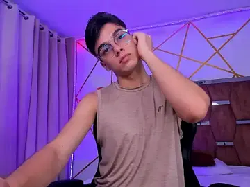 Stripchat Best live sex cam show of Gerony_