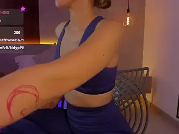 Stripchat Best live sex cam show of riley_sierra