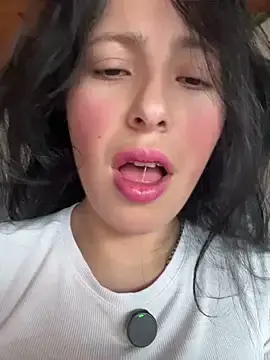Stripchat Live Sex Cam of GiuliaBianchi