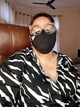 Stripchat Sex Cam of SEXY-Sardarni