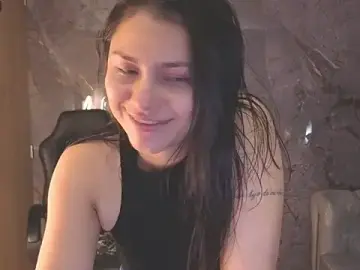 Stripchat Sex Cam of rox_luxury_tf