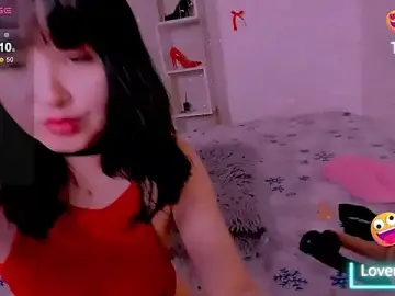 Stripchat Sex Cam of Akiko_Yun