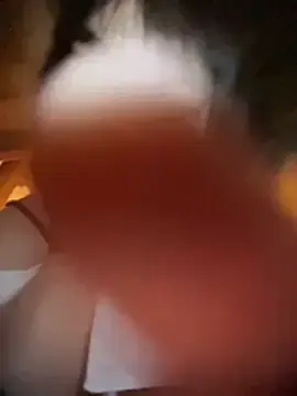 Stripchat Sex Cam of littleqiu