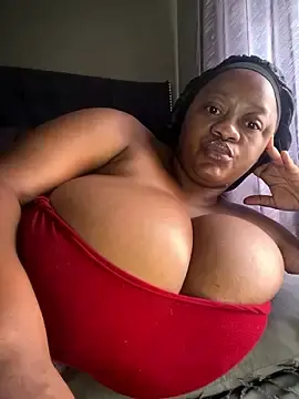 Stripchat Live Porn of Chubbykarisma27