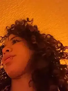 Stripchat Free Live Porn of Woo_isDaphne