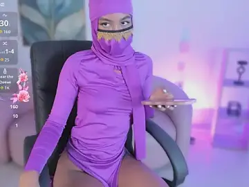 Stripchat Watch Live Sex Cams of naomi_lara