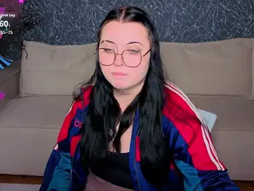 Stripchat Free Porn Cam of Kira_G0ld